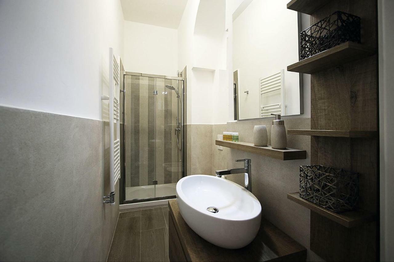 Suite Fiera Milano City Bagian luar foto